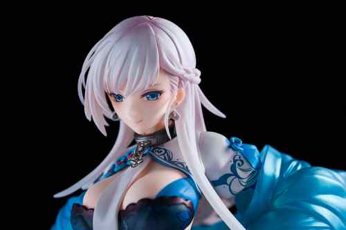 アルター「アズールレーン ベルファスト 彩雲の薔薇Ver.」フィギュアレビュー