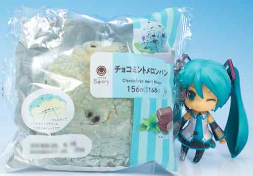巡回 チョコミントメロンパン