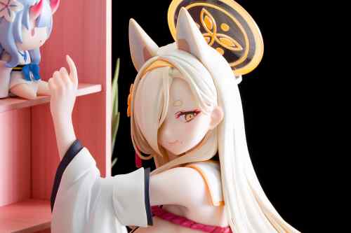 AniGift「ブルーアーカイブ -Blue Archive- カホ メモリアルロビーVer.」フィギュアレビュー